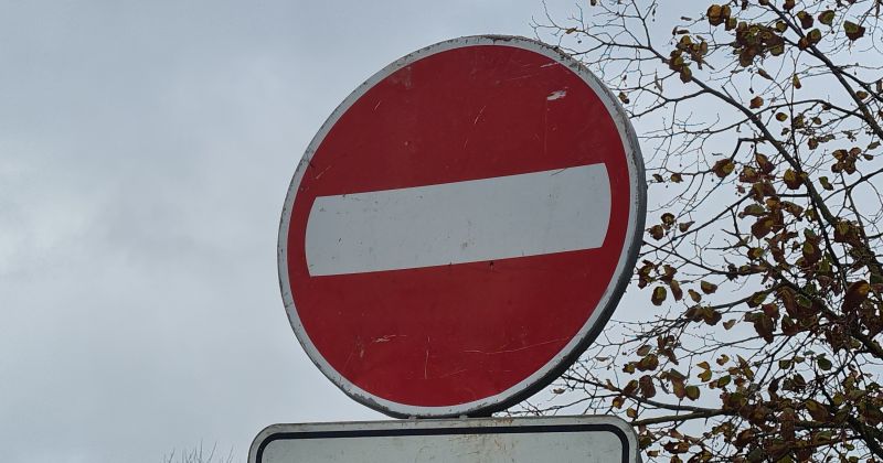 27. un 28. februārī Rīgas ielā būs satiksmes ierobežojumi (SHĒMA)