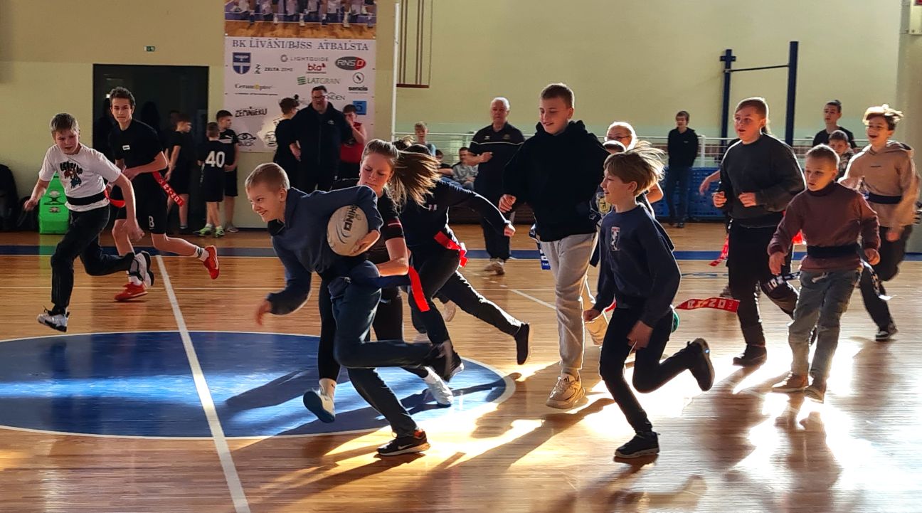 Līvānos aizvadīts pirmais regbija treniņš