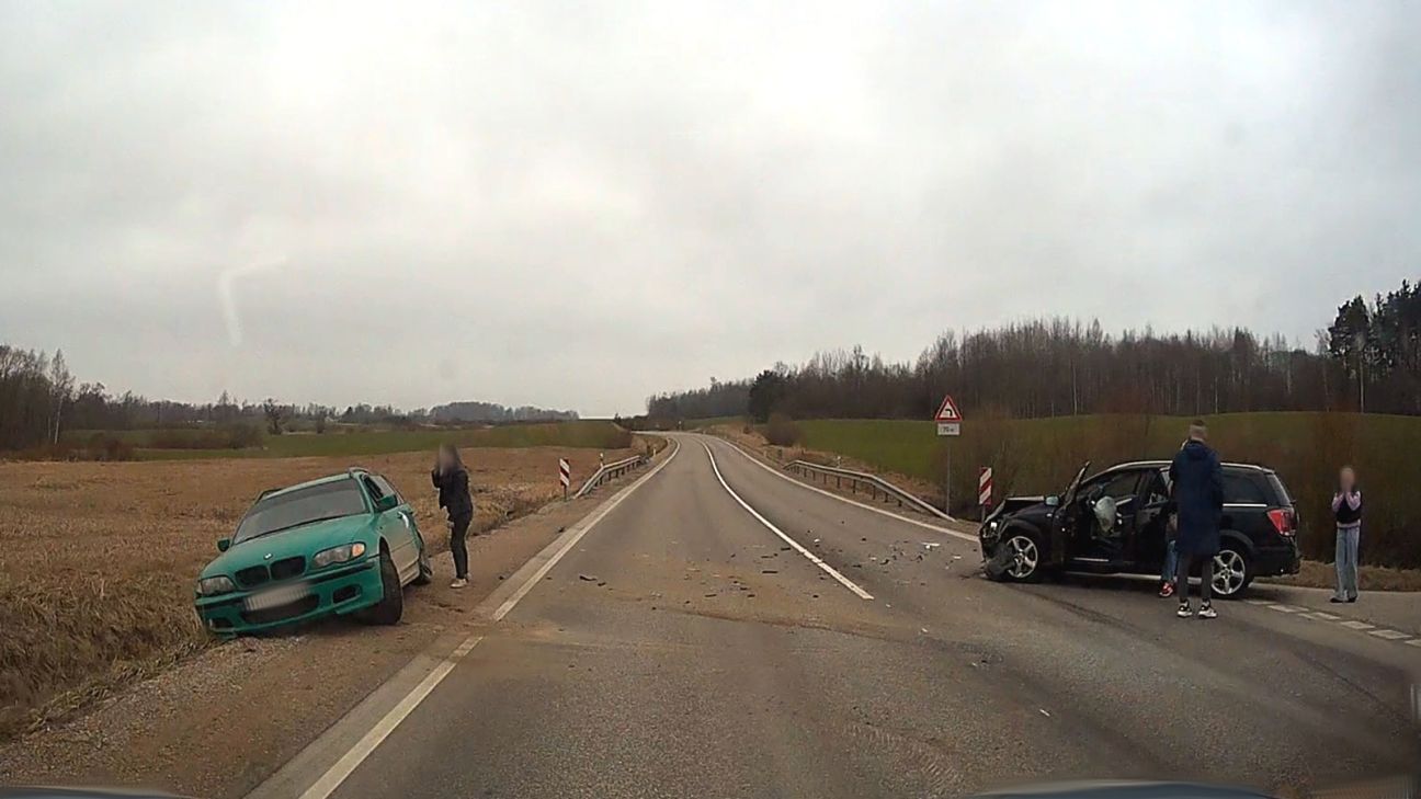 Sēlpils pagastā – divu automašīnu sadursme (papildināts ar policijas informāciju)
