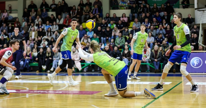 “Jēkabpils Lūši” uzvar Latvijas volejbola čempionāta bronzas sērijas pirmajā spēlē
