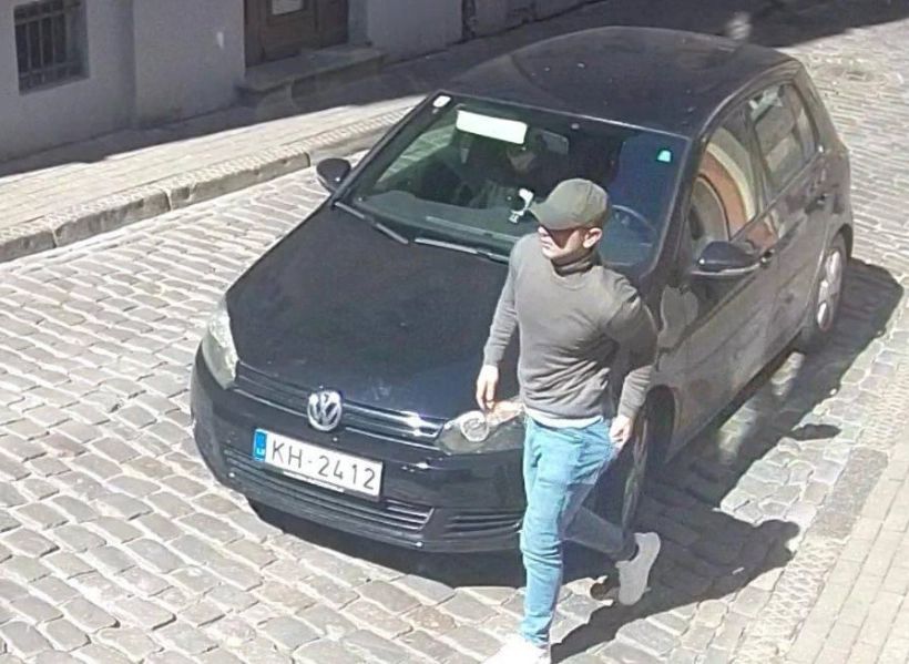 Policija meklē bruņotu laupīšanu pastrādājušas personas (VIDEO NO NOTIKUMA VIETAS)