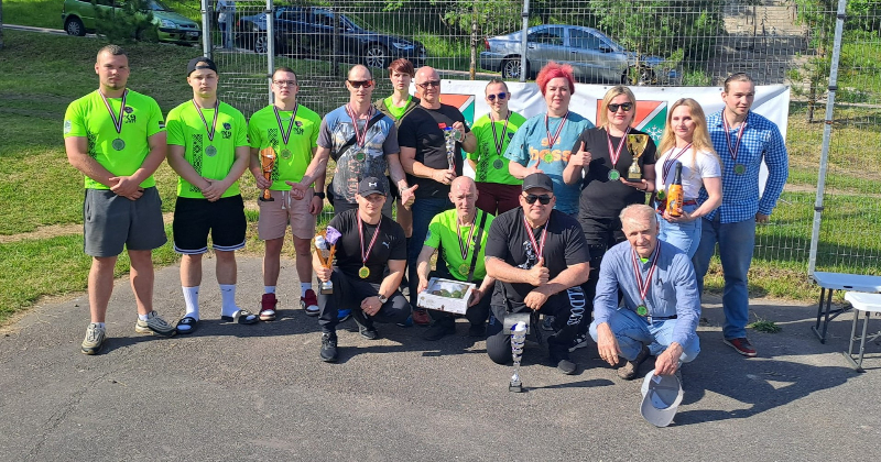 Jēkabpilieši izcīna 3. vietu Latvijas čempionātā svaru stieņa spiešanā guļus