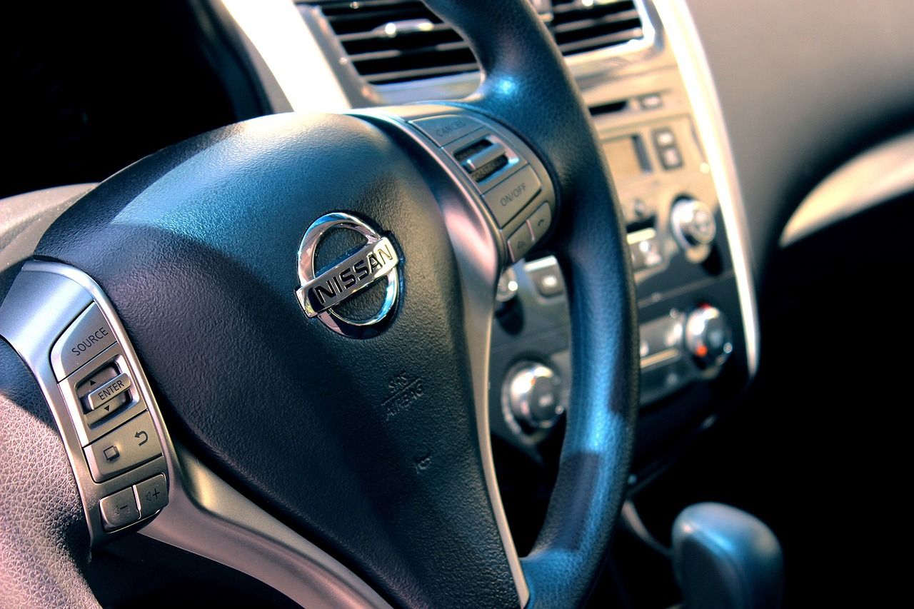 Skrīveros divi vīrieši vadījuši auto smagā reibumā