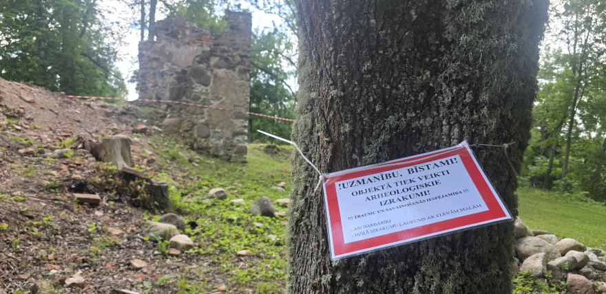 Zasas Muižas parkā jau 3. gadu notiek arheoloģiskie izrakumi