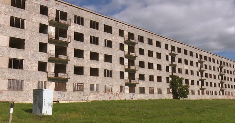 Auseklīša ielas graustā izceļas ugunsgrēks