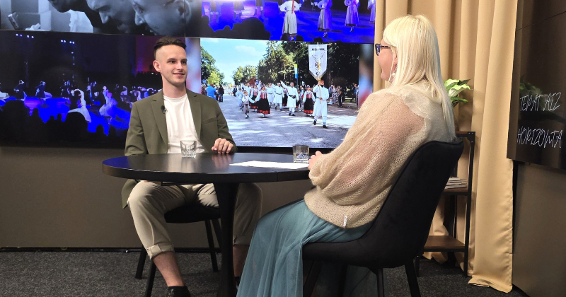 “Tepat aiz horizonta”: No Jēkabpils līdz Nacionālajam teātrim — saruna ar Rolandu Lagunu