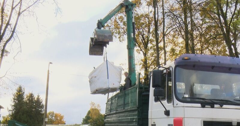 Jēkabpils novada iedzīvotāji aicināti pieteikt bezmaksas lapu izvešanu