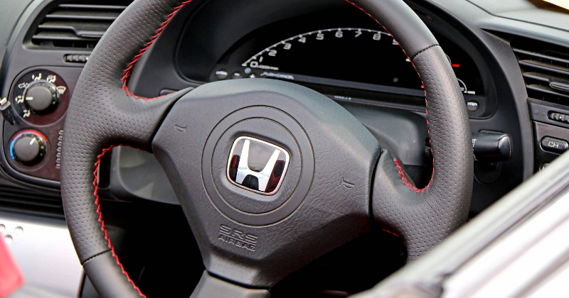 Jēkabpilī uzdarbojas auto zagļi