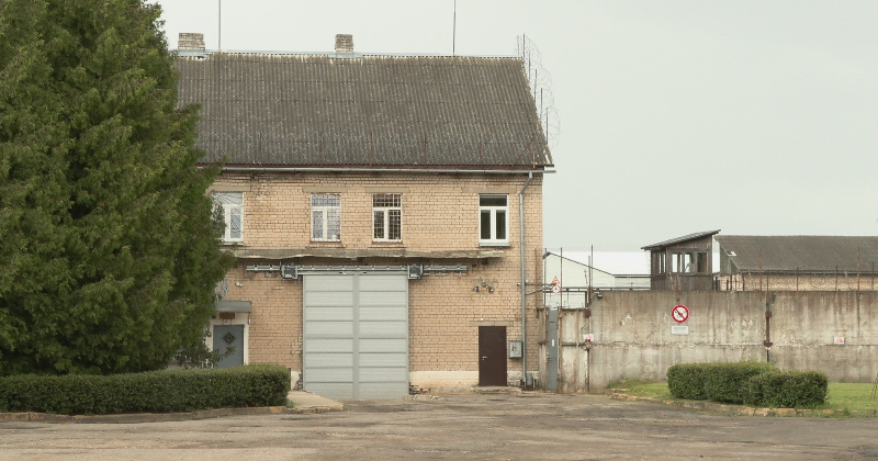Ieslodzījuma vietu pārvaldei trūkst darbinieku – Jēkabpilī un citur Latvijā vairāk nekā 350 brīvu vietu