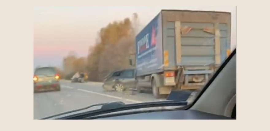 Turku pagastā saskrējušās divas vieglās un viens kravas auto