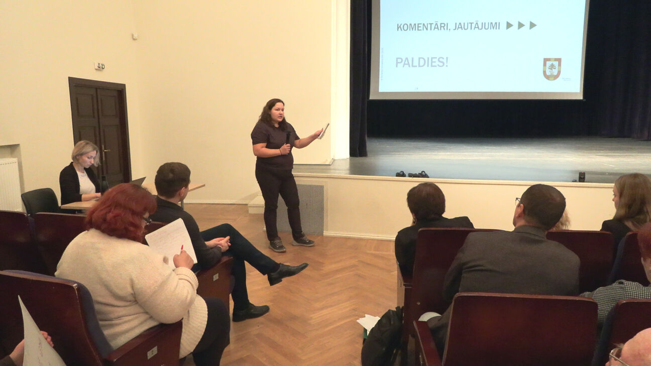 Pajautā savam deputātam par bērnu nākotni