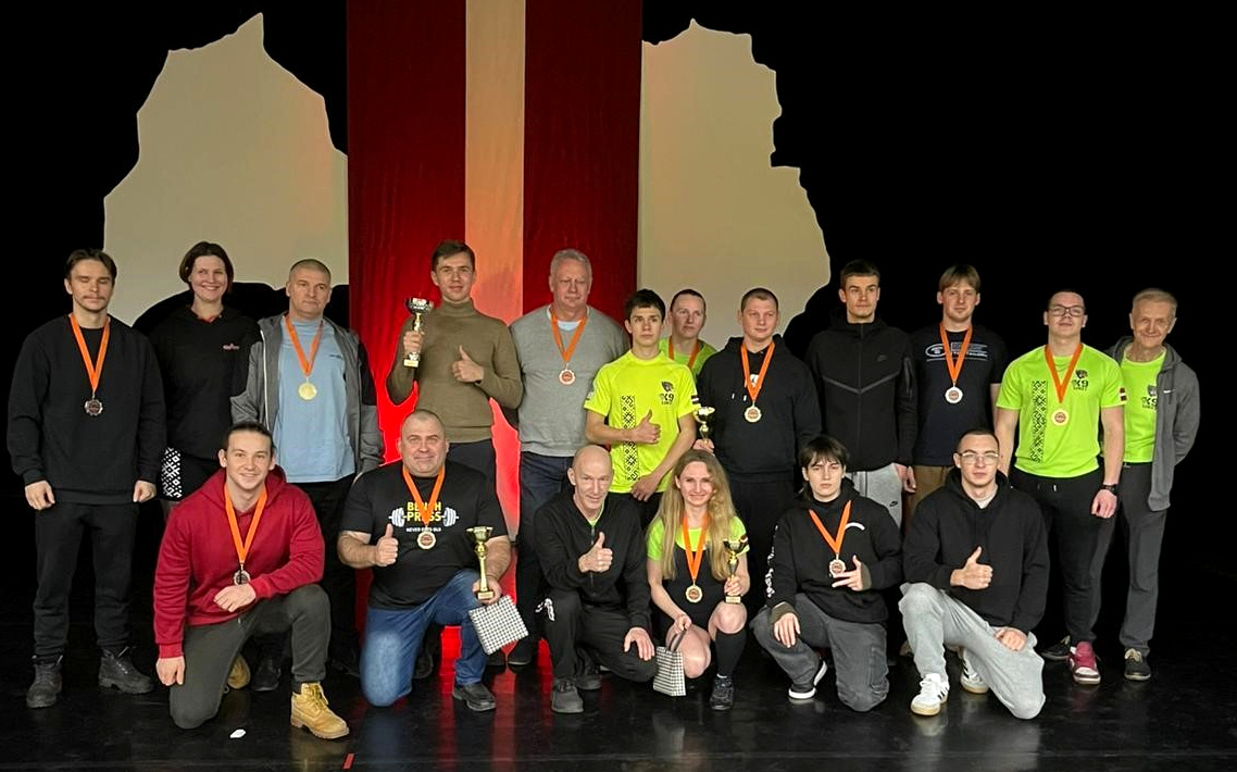 Jēkabpils pauerliftinga komandai – 2. vieta Latvijas kausā spiešanā guļus