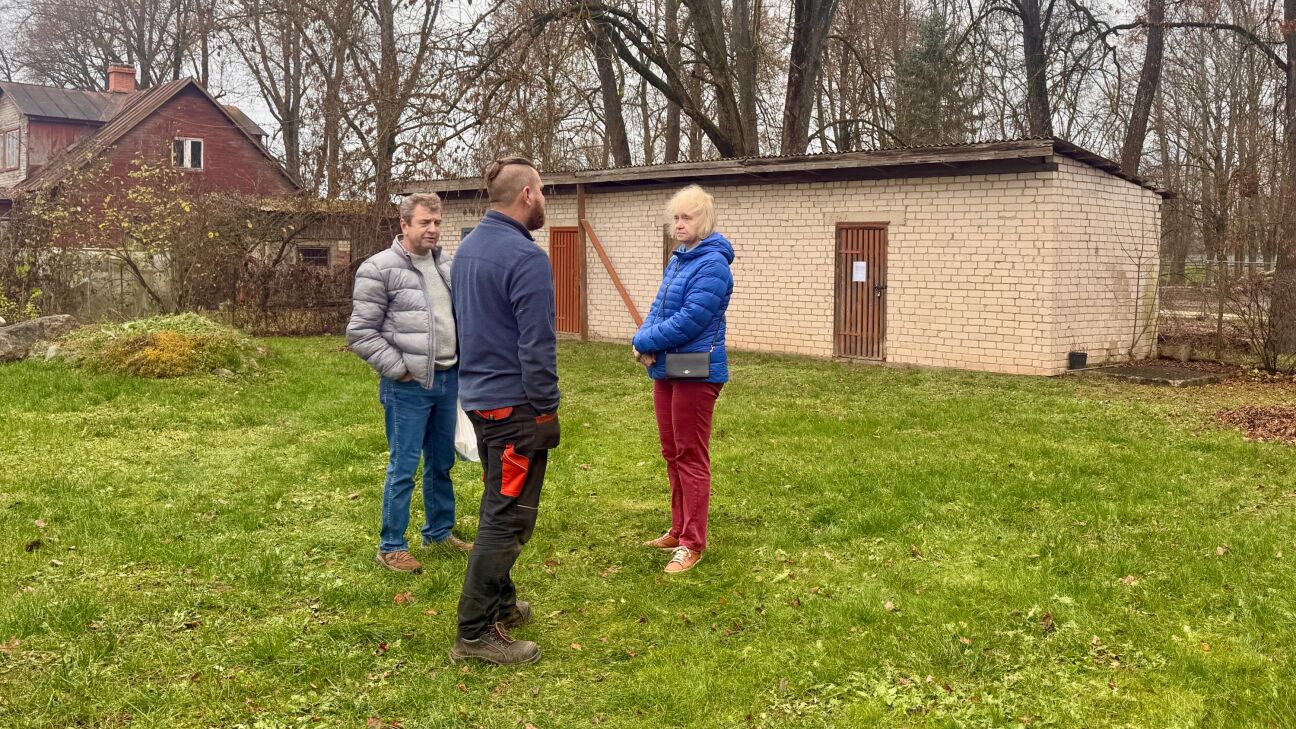 Sarkanais Krusts Jēkabpilī strīdā ar iedzīvotājiem izmanto advokāta palīdzību