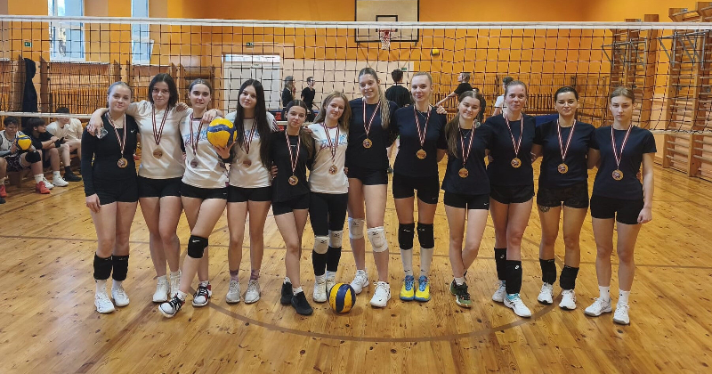 Zināmi tradicionālā "18. novembra kausa" volejbolā ieguvēji