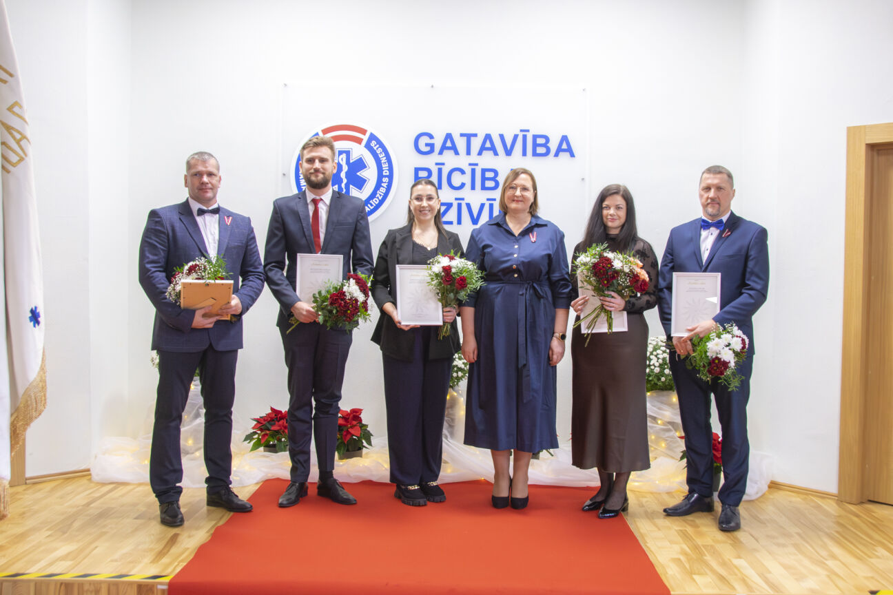 Seši Jēkabpils mediķi saņem NMPD Atzinības rakstu 