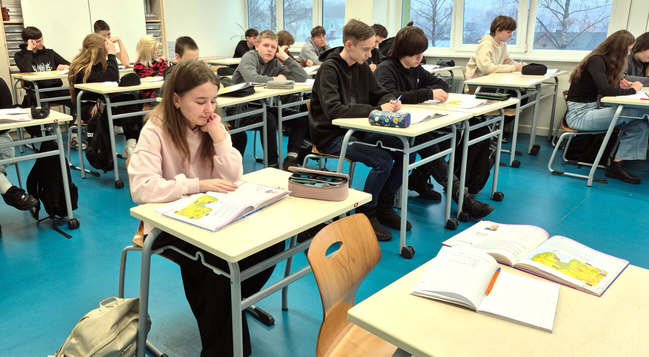 Jēkabpils 2. vidusskola atgriežas savās telpās – noņemtais apmetums izrādās nevajadzīgs