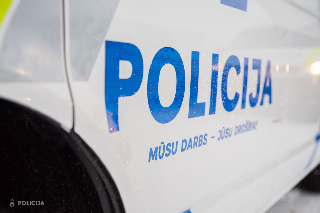 Koknesē kravas auto vadītāja neuzmanība izraisa sadursmi uz ceļa