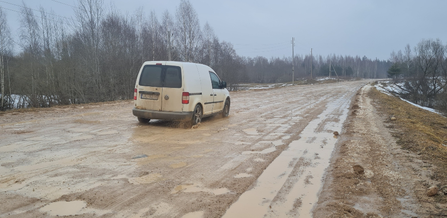 Vairāk nekā 140 grants autoceļu posmos iestājies &scaron;ķīdonis