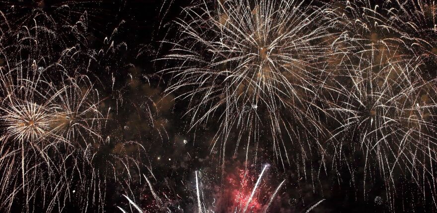 Dro&scaron;ības un veselības vārdā rosina aizliegt civilo pirotehniku