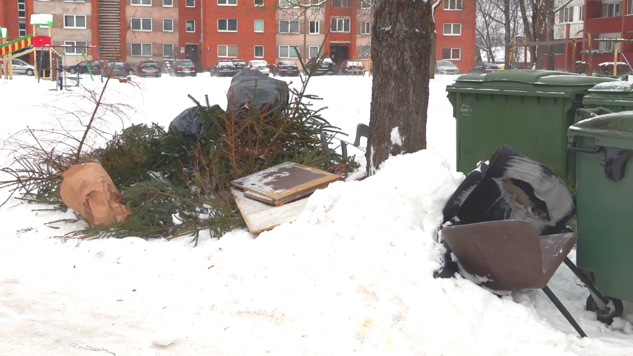 Palīdzi atklāt nelikumīgu atkritumu izmešanu!