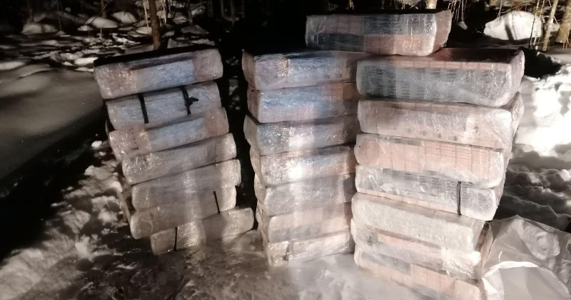 Aizkraukles novadā izņem vērienīgu nelegālo cigare&scaron;u daudzumu; aizturētas trīs personas