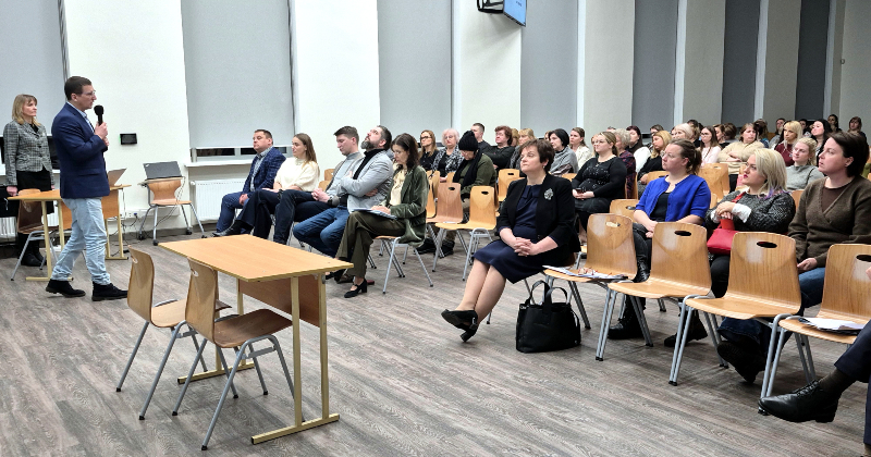 Jūs būsiet spēcīga pamatskola: domes vadība iestājas par Jēkabpils 2. vidusskolas reorganizāciju