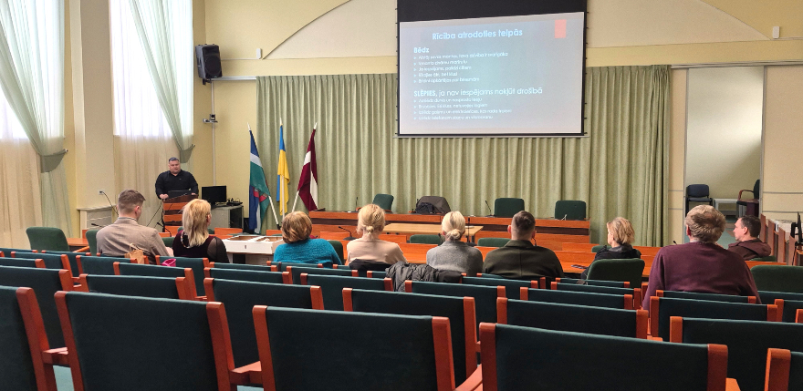 Jēkabpilie&scaron;us aicina neieņemt &ldquo;strausa pozīciju&rdquo; &ndash; zinā&scaron;anas stiprina dro&scaron;ību