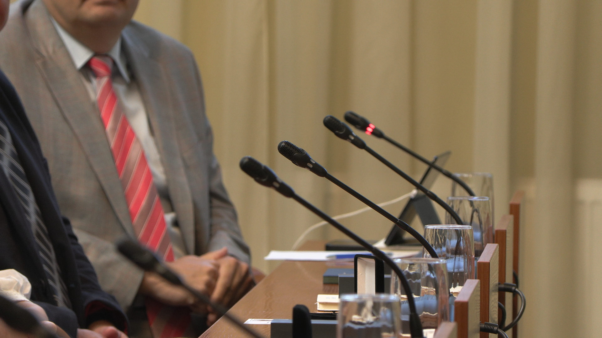 Vai Jēkabpils izglītības stratēģija ir nolemta neveiksmei? Prognozējam deputātu balsojumu!