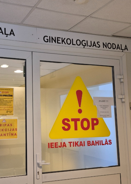 Jēkabpils reģionālā slimnīca riskē zaudēt dzemdību nodaļu