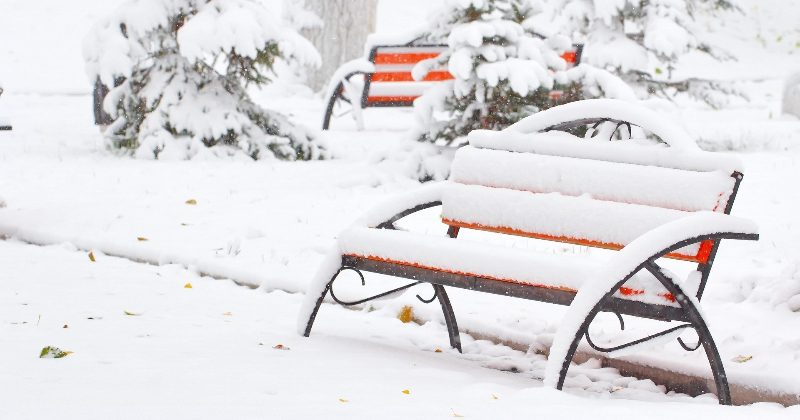 Izsludināts oranžais brīdinājums &ndash; Latvijā gaidāmi ekstremāli laikapstākļi