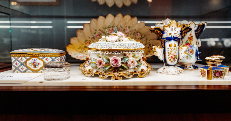 Krustpils pilī uzplaukst vairāk nekā 300 rožu stāsti