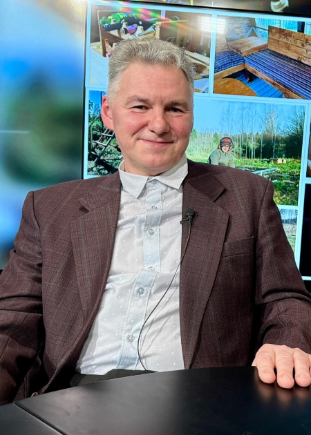 Tepat aiz horizonta: Jāņa Bri&scaron;kas stāsts starp klarneti, saksofonu un lielo skatuvi