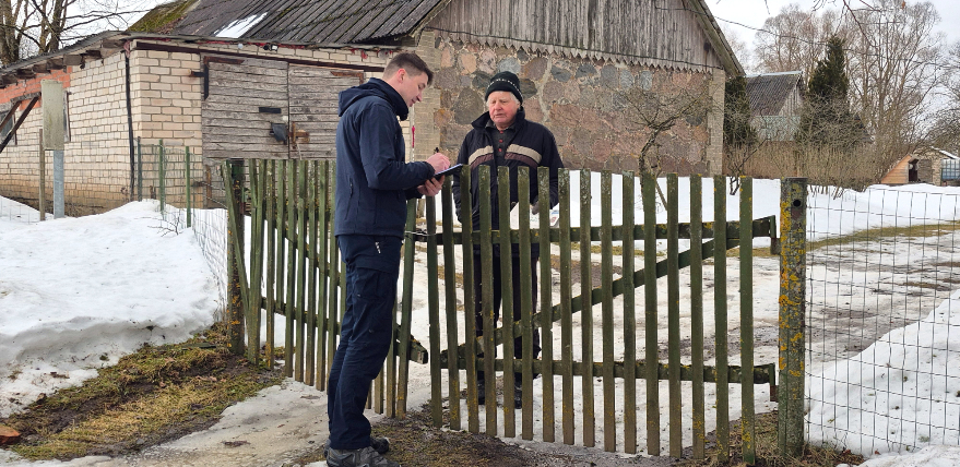 Jēkabpils novadā apseko plūdu riska zonās dzīvojo&scaron;os