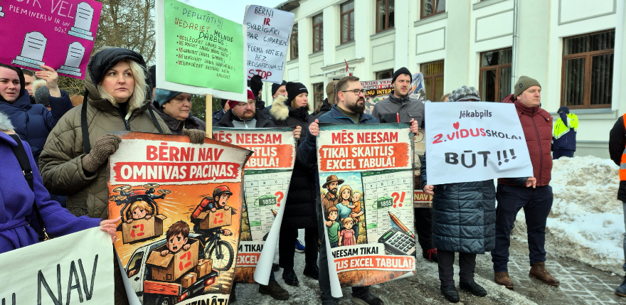 Sāk parakstu vāk&scaron;anu pret skolu reorganizāciju Jēkabpils novadā