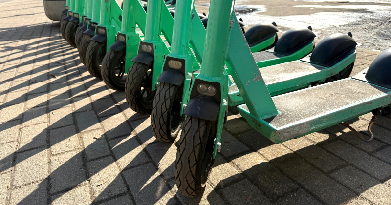 Sākusies velosipēdu un elektroskrejriteņu sezona &ndash; Jēkabpils novada pa&scaron;valdības policija atgādina noteikumus