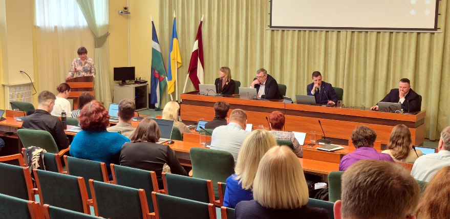 Dome noraida ierosinājumu pārskatīt lēmumu par Jēkabpils novada skolu reformu