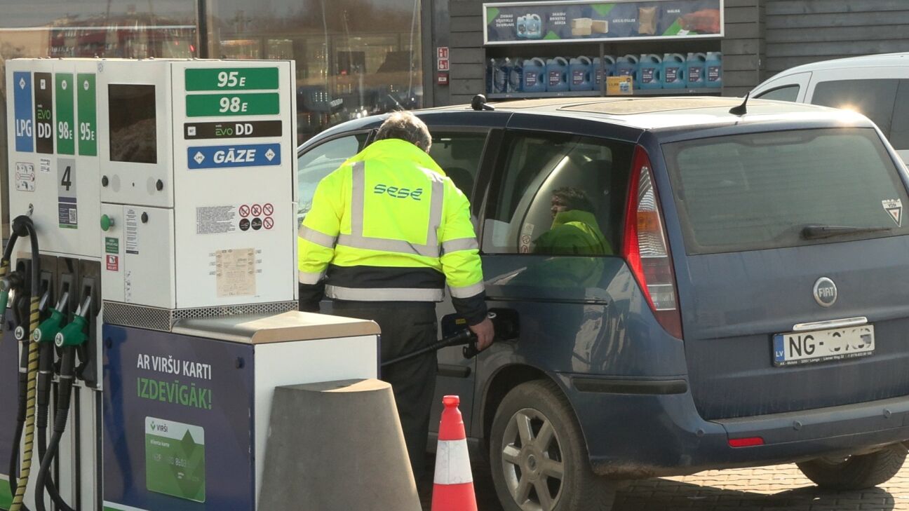 Jēkabpilieši apšauba degvielas cenu kāpuma pamatotību