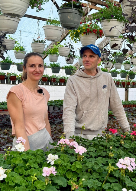 Saimnieki laukos &ndash; Kazakeviči no Seces gan audzē augus, gan stiprina novadu