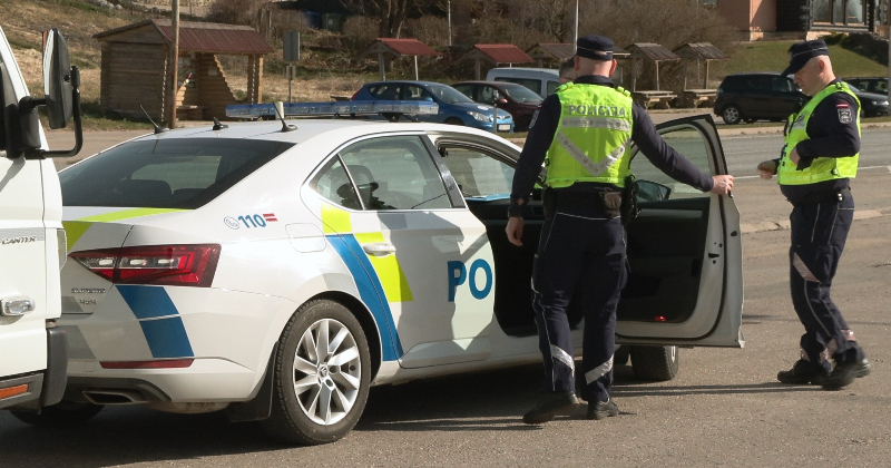 Jēkabpils un Aizkraukles novadā pieķerti smagi iereibu&scaron;i autovadītāji bez tiesībām