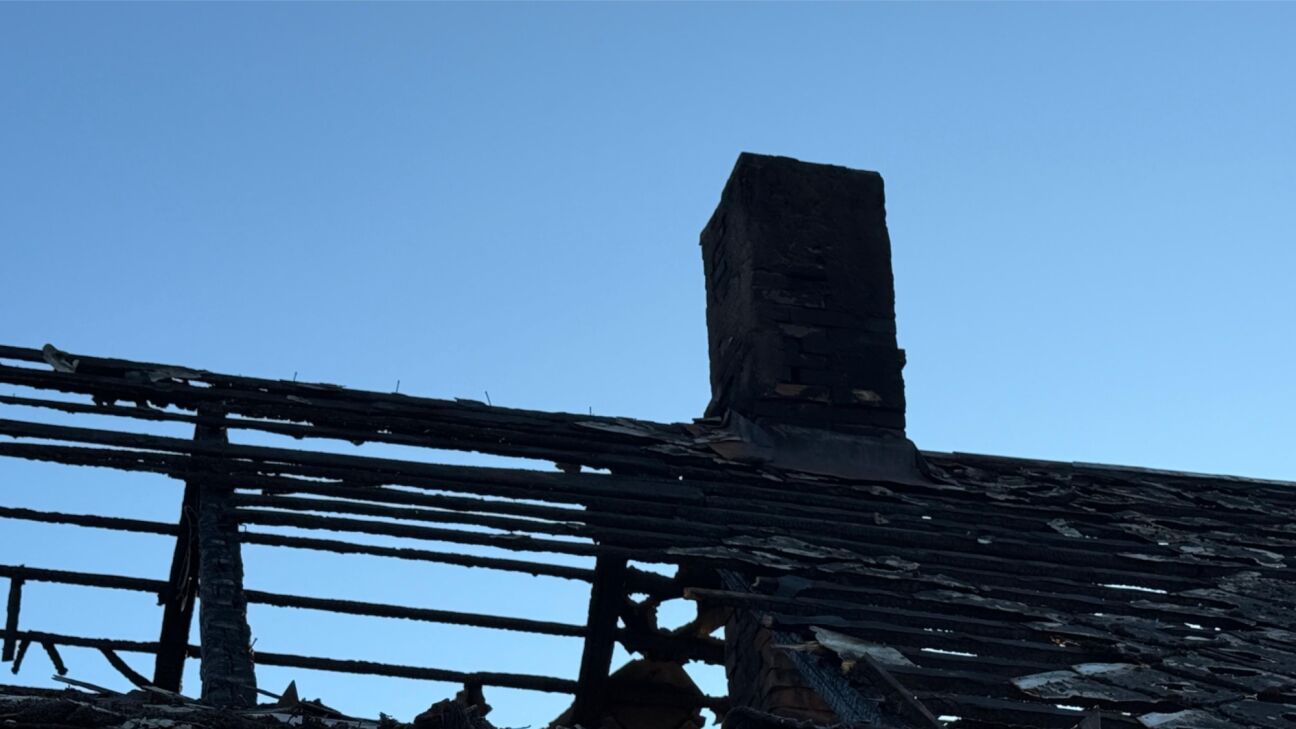 Jēkabpils novadā likvidēts plašs ugunsgrēks saimniecības ēkā